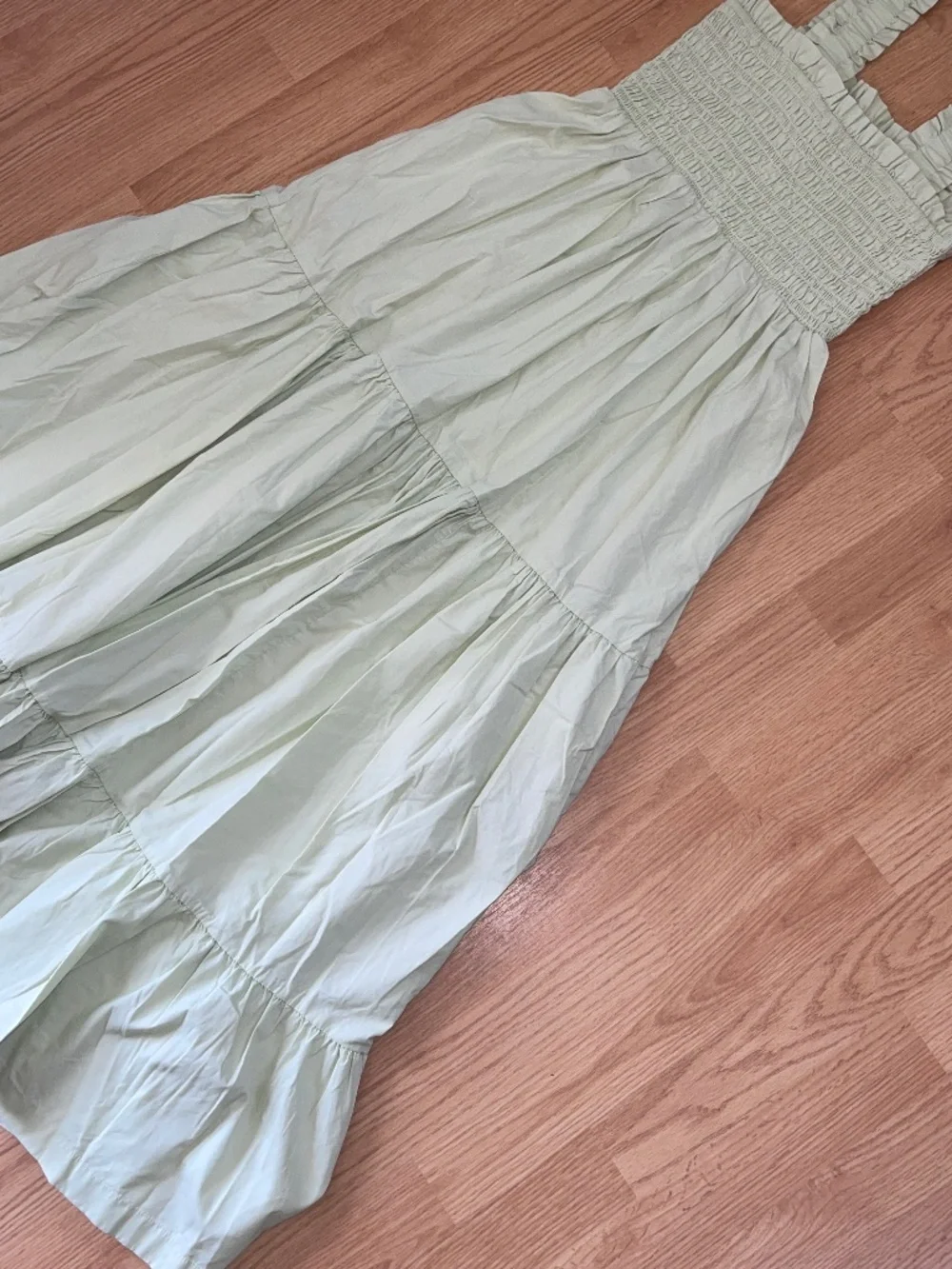 Abercrombie & Fitch Light Green Smocked Sleeveless Tiered Maxi Dress Size Medium - Picture 11 of 15